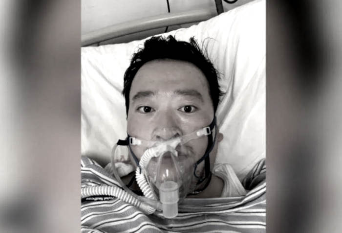 Gli Occhi di Li Wenliang Dottor Verita' Si Sono Chiusi per Colpa dei Burocrati del Coronavirus